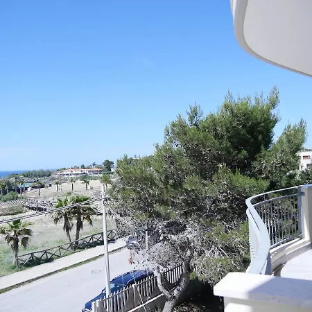 بيت ضيافة Salento Beach & Bed بولسانو